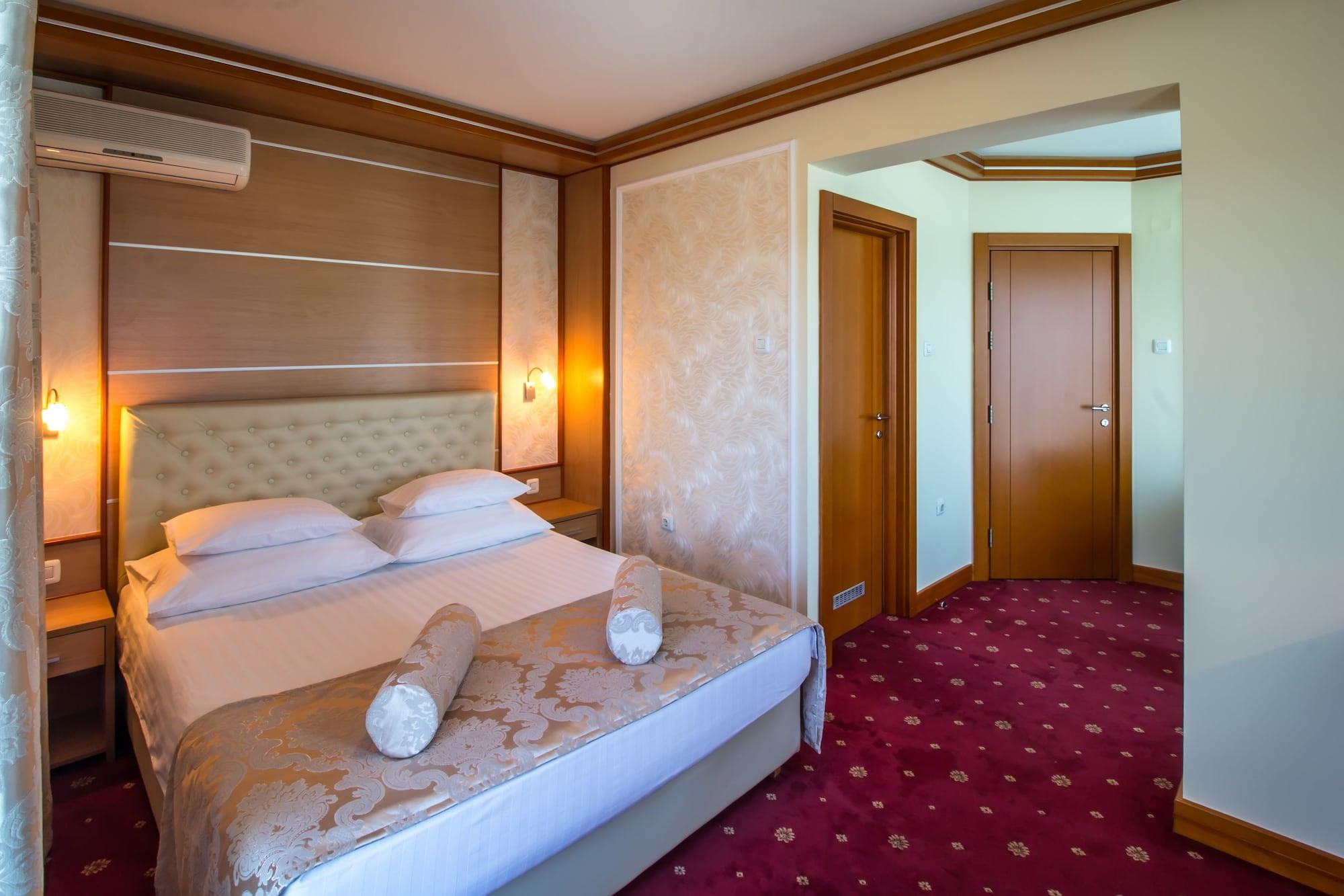 Hotel Cezar Banja Luka Eksteriør bilde
