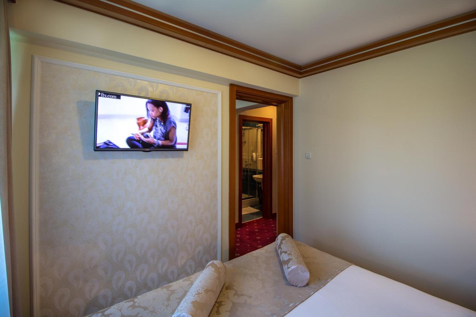Hotel Cezar Banja Luka Eksteriør bilde